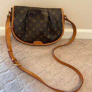 Louis Vuitton Monogram Crossbody Bag - Brown & Tan